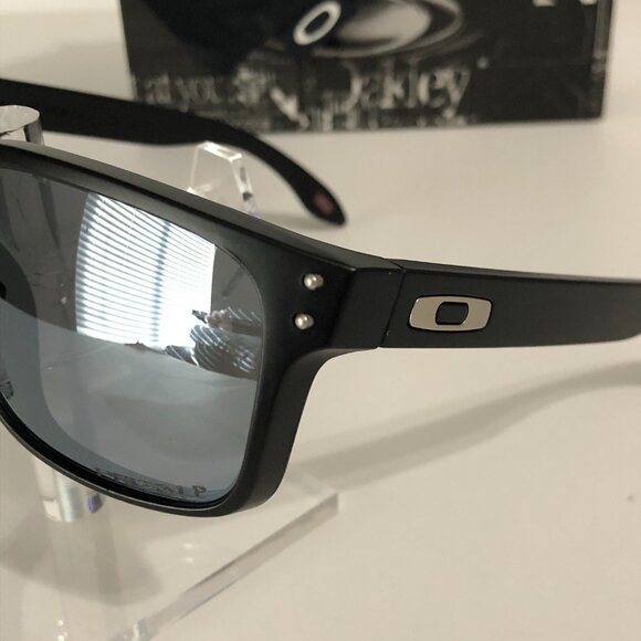 Silver Prizm Polarized OAKLEY HOLBROOK Black Matte Frame 9102 - Picture 2 of 7